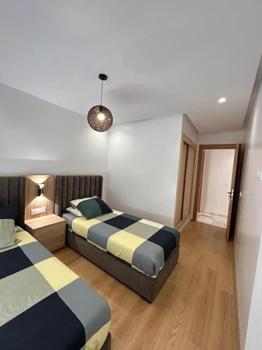Face A La Cite Sportive Apartment *