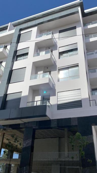 Apartment Face A La Cite Sportive Tangier