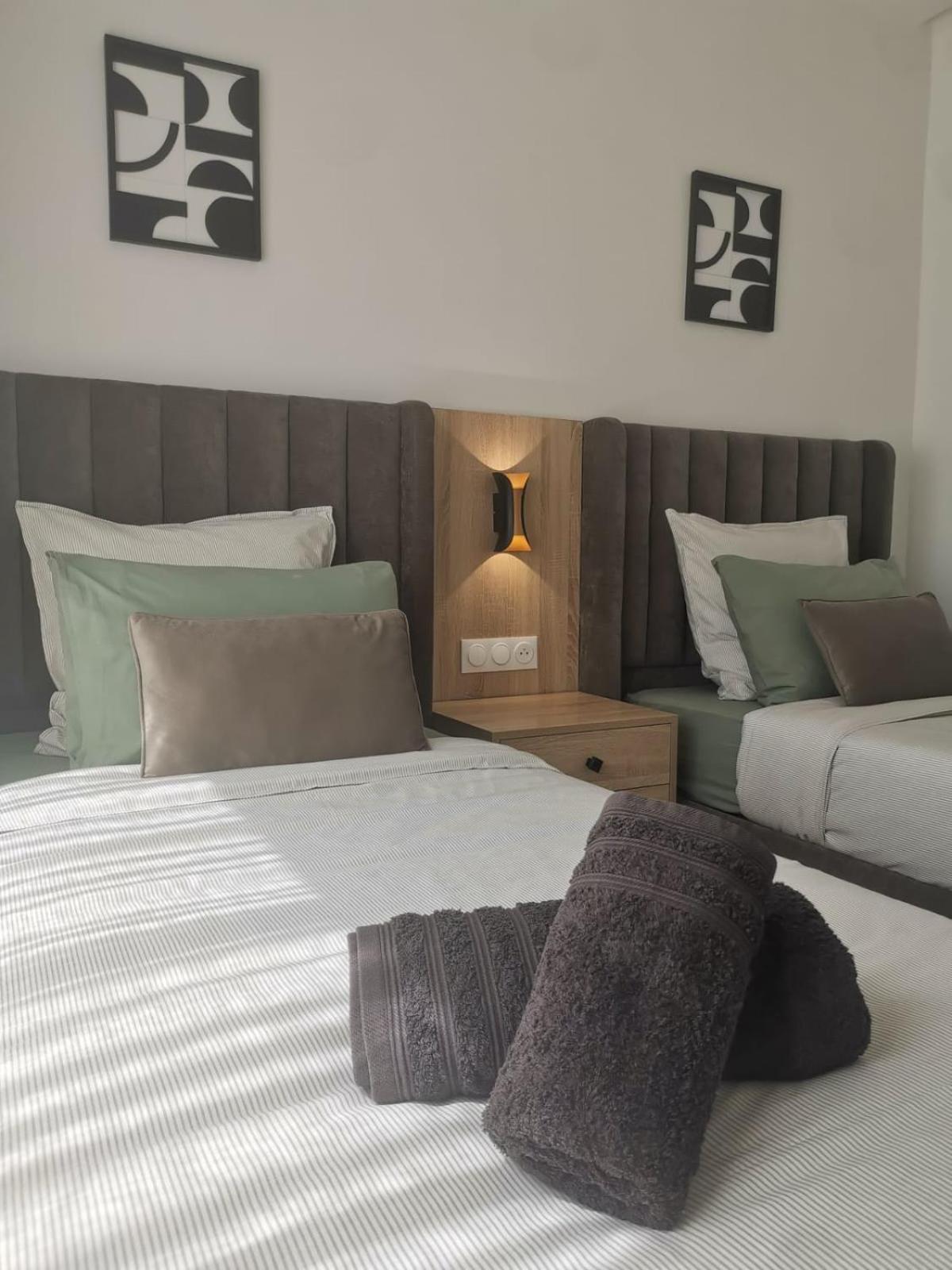 Apartment Face A La Cite Sportive Tangier